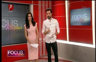 Exclusiv! Constantin îşi lucrează "pacheţelele"!