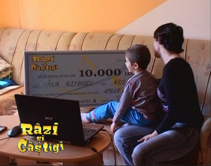 Emisiunea “Râzi şi câştigi” a mai făcut un român fericit