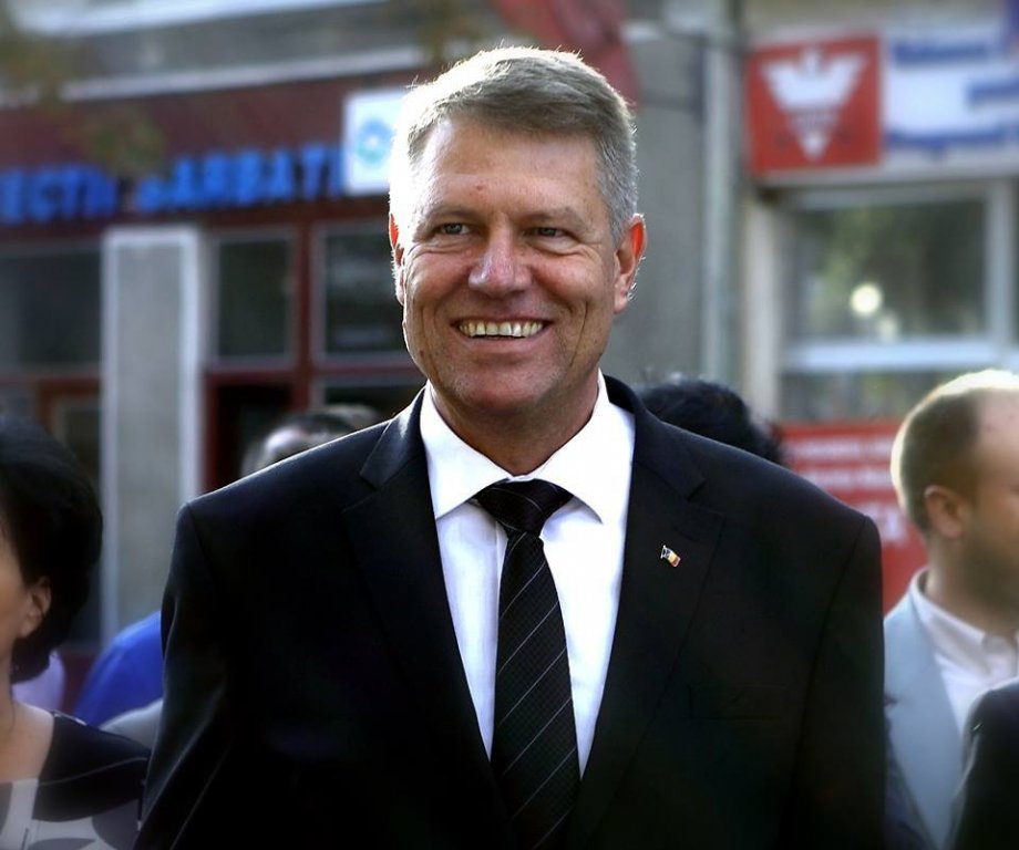 “Am rămas mască. Iohannis spală vasele.” Vezi cine a spus asta despre Preşedintele României!