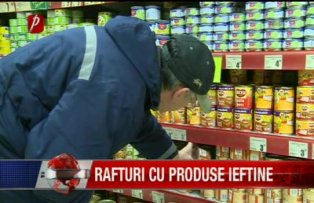 Rafturi cu produse ieftine