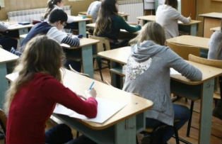 SIMULARE EVALUARE NATIONALA 2015. Care sunt subiectele la Matematica