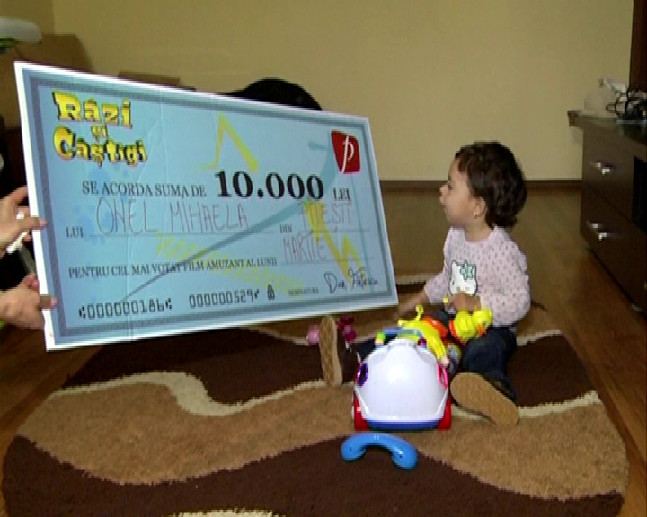 10.000 de lei au fost câştigaţi la “Râzi şi câştigi”, de la Prima TV