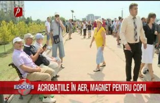 Acrobatiile in aer, magnet pentru copii