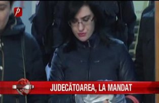 Judecatoare la mandat