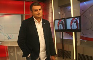 Lucian Mîndruţă, ipostază-şoc: este preot al "Bisericii ateiste"