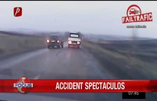 Accident spectaculos