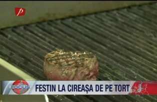 Festin la Cireasa de pe tort