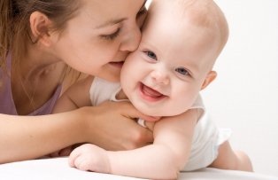 Cum sa-ti alaptezi corect bebelusul