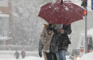 Se intorc ninsorile! Vezi zonele in care vremea se raceste