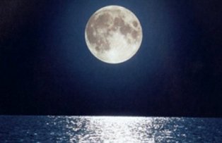 Luna plina in Varsator: Cum iti afecteaza zodia Luna Albastra de astazi