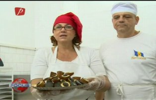 Rasfat cu deserturi boieresti