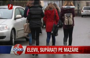 Elevii suparati pe Mazare