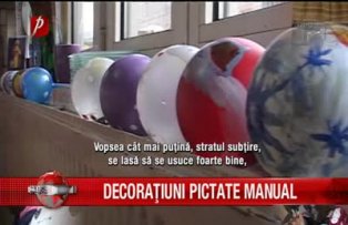 Decoratiuni pictate manual