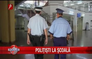 Politisti ... la scoala