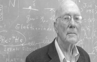 A murit Charles Townes, inventatorul laserului