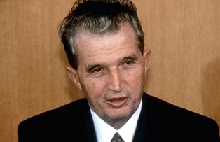 Candidat surpriză la alegerile prezidenţiale: Nicolae Ceauşescu