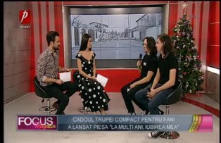 Cadoul trupei Compact pentru fani: piesa "La mulţi ani, iubirea mea"