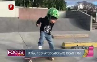 Clipul zilei: iată-l pe skateboard! Are doar 1 an!