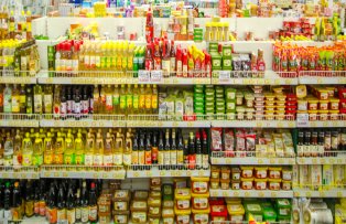 Top 8 cele mai daunatoare alimente. Pot duce la aparitia cancerului