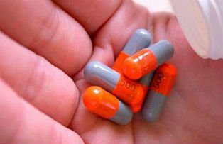 Pretul medicamentelor ne insala. Ce se intampla daca luam pastile foarte scumpe