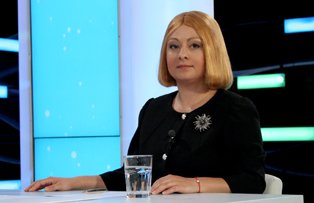 Astăzi, Andreea Esca prezintă drame de familie şi alte informaţii uluitoare, la Mondenii. LIVE, de la 20:30!