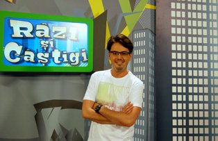 Bună dispoziţie marca „Râzi şi câştigi”, de la 19:30, la Prima TV