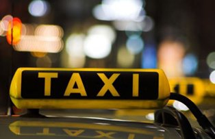 Taximetristul care a agresat sexual si talharit o tanara a fost retinut