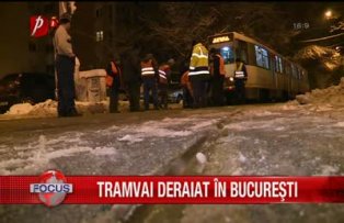 Tramvai deraiat in Bucuresti