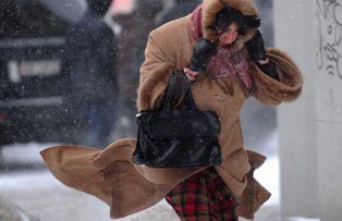 Cod galben de vant in mai multe judete