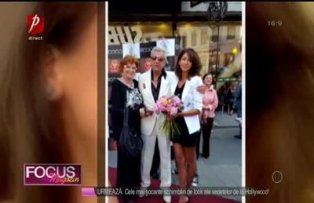 Ioana Dichiseanu pofteşte la genţi şi la parfumuri