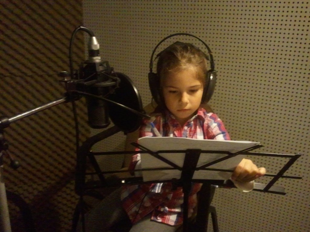 Florian Ghimpu revine pe piaţa muzicală cu melodia “Cântec de Crăciun”